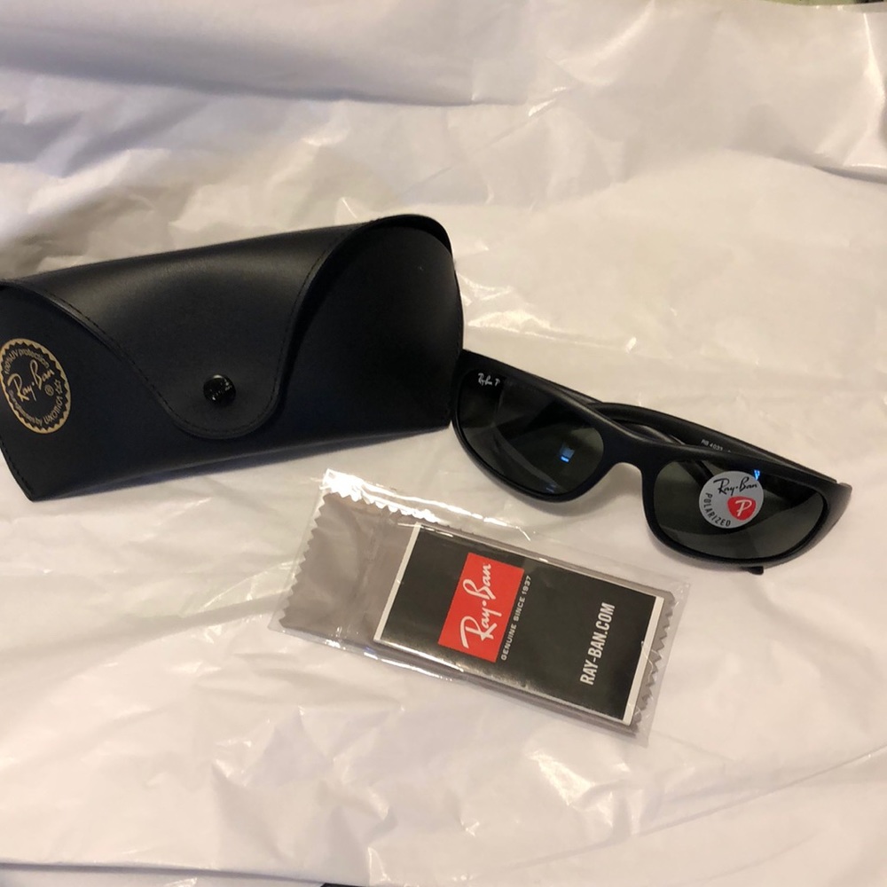New Mens RayBan Polarized PREDATOR Sunglasses NEW